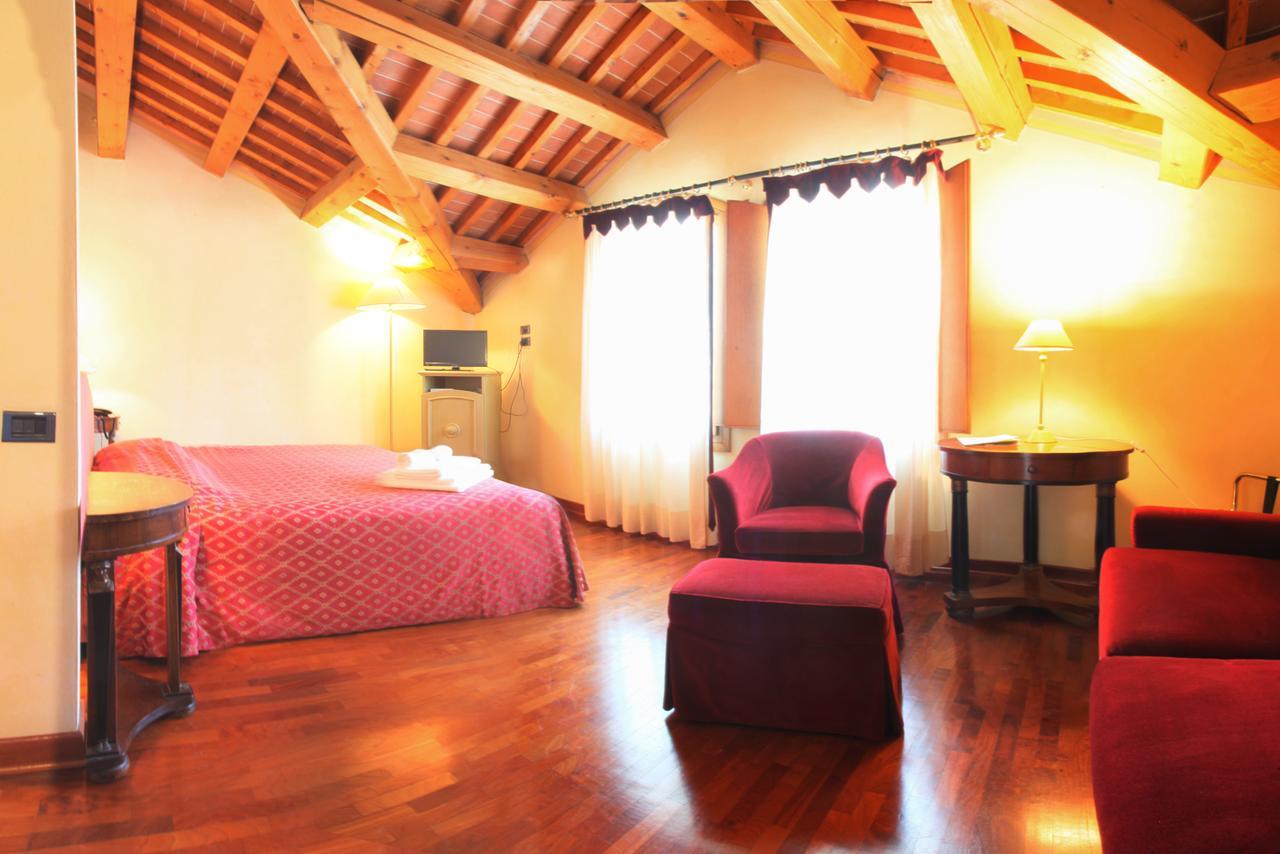 Hotel La Torre Torreglia Buitenkant foto